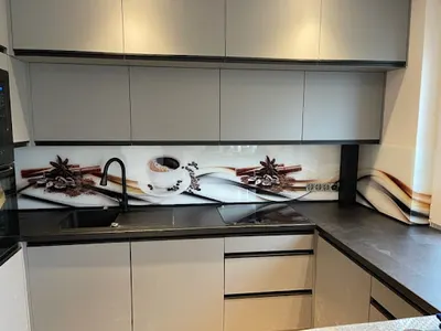 Zakład Szklarski / Agama Akcesoria Meblowe